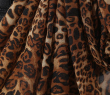 Load image into Gallery viewer, Ladies Animal Leopard Print Lightweight Scarf